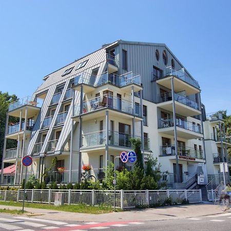 Apartament Bursztyn 2 Apartment Swinoujscie Bagian luar foto