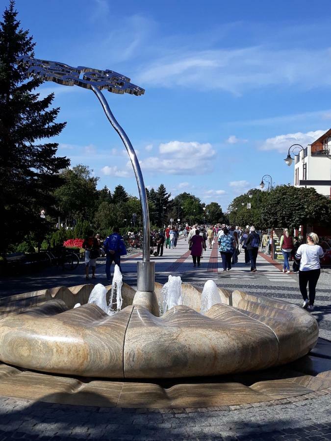 Apartament Bursztyn 2 Apartment Swinoujscie Bagian luar foto